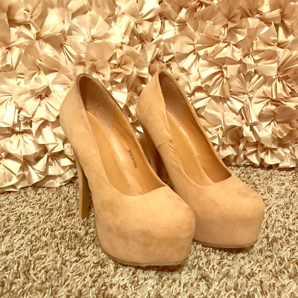 Forever 21 Pumps